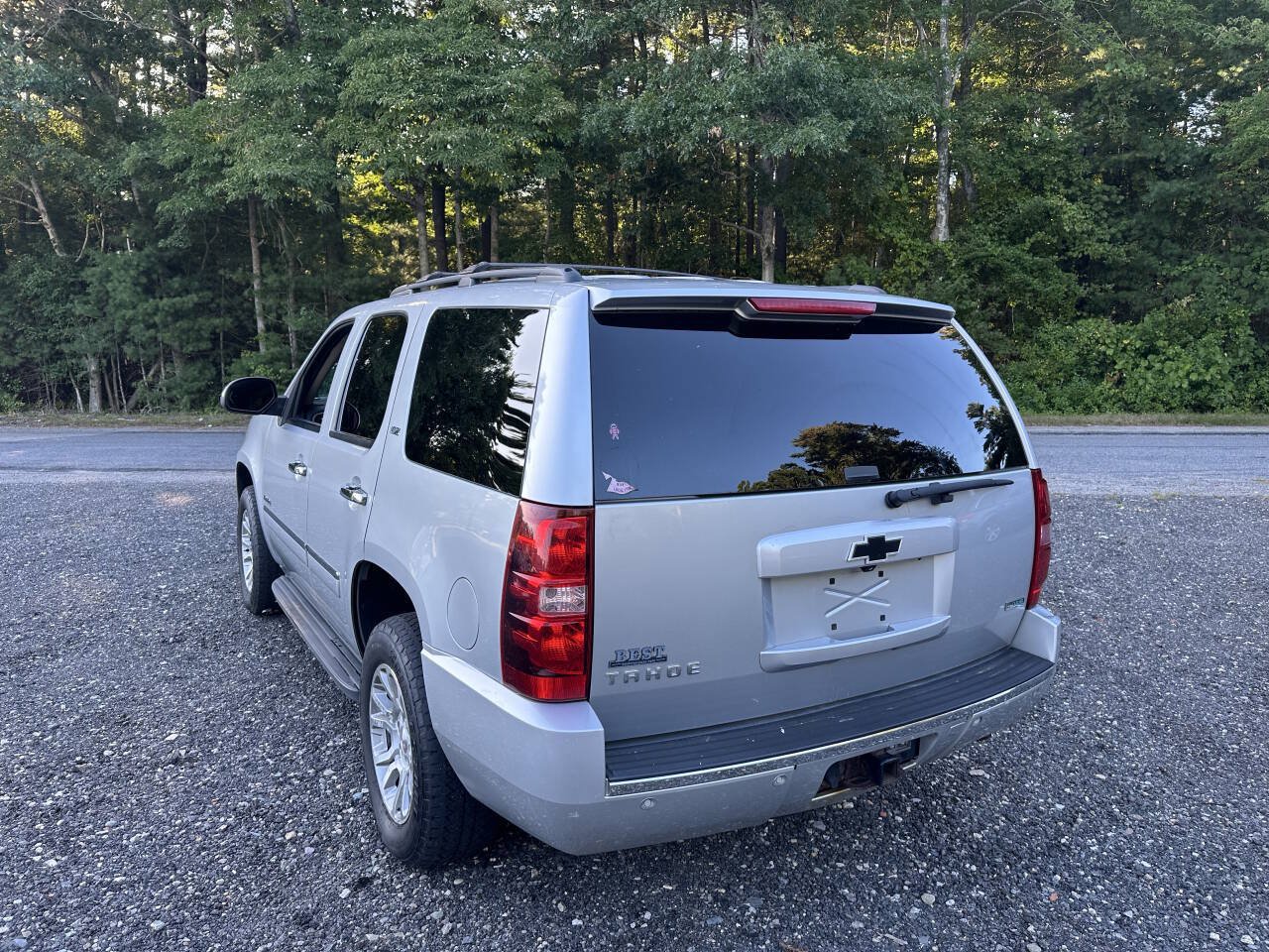 Used 2012 Chevrolet Tahoe LTZ AWD/4WD image 4