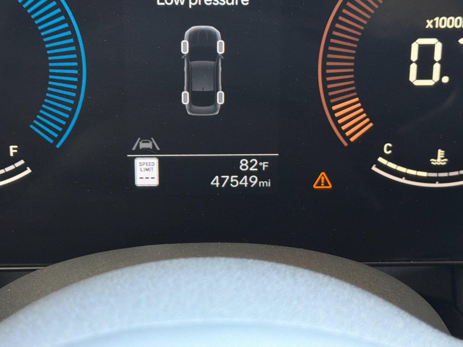 Used 2025 Hyundai Sonata SEL FWD image 24
