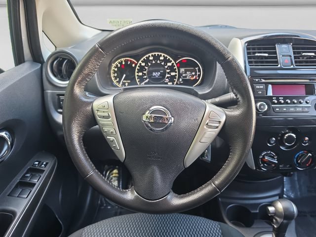 Used 2015 Nissan Versa Note SV FWD image 13