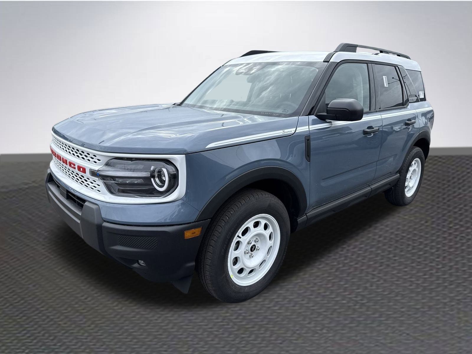 New 2025 Ford Bronco Sport Heritage w/ Convenience Package image 3