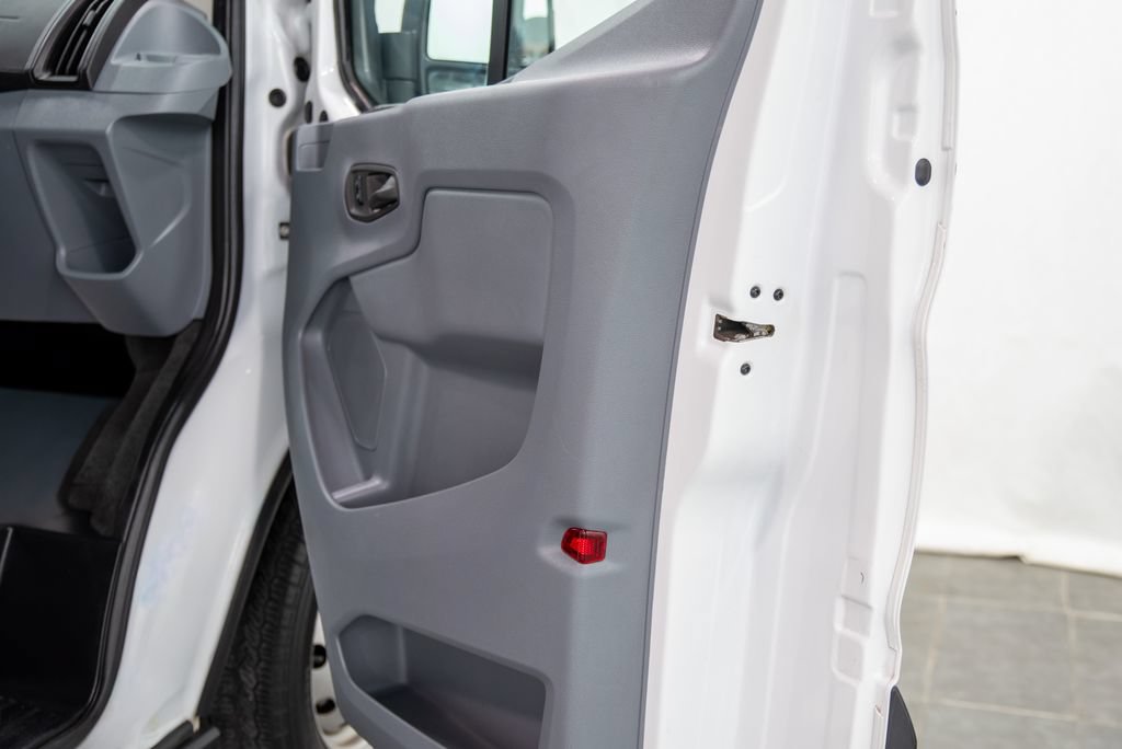 Used 2016 Ford Transit 150 XL RWD image 12