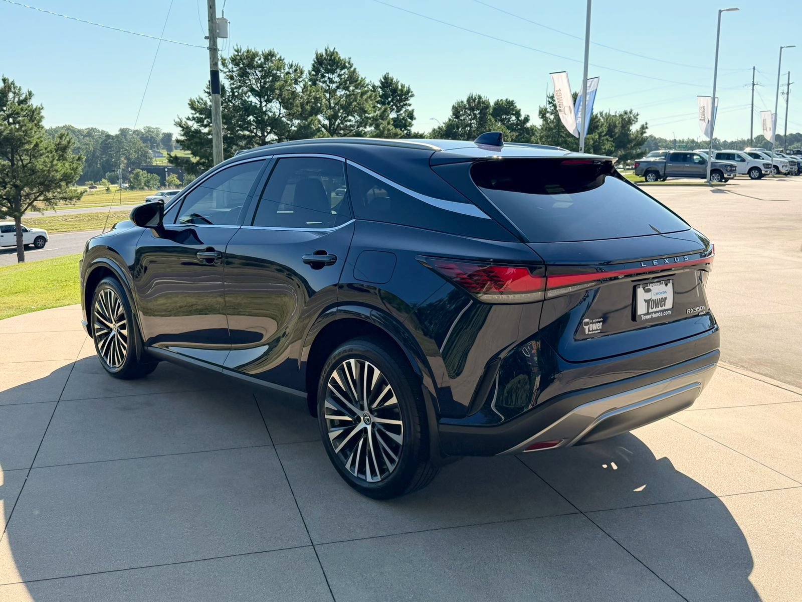 Used 2024 Lexus RX 350 w/ Technology Package AWD/4WD image 4