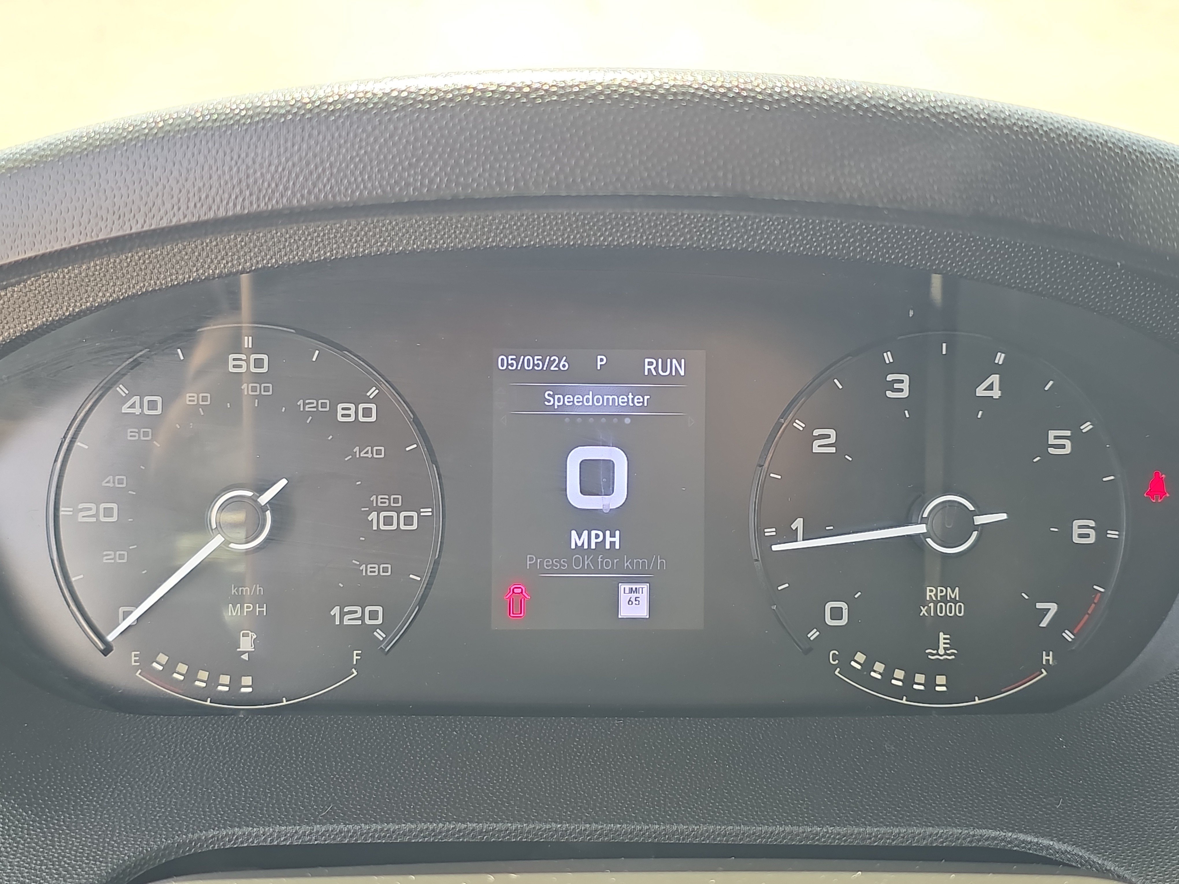 Used 2025 RAM ProMaster 2500 w/ Convenience Group FWD image 27