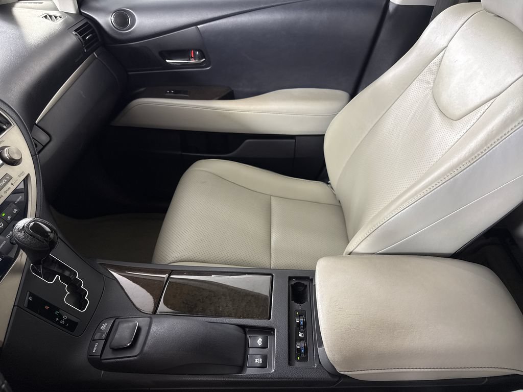 Used 2013 Lexus RX 450h FWD w/ Navigation Pkg image 19