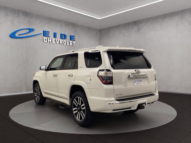 Used 2015 Toyota 4Runner Limited AWD/4WD image 13