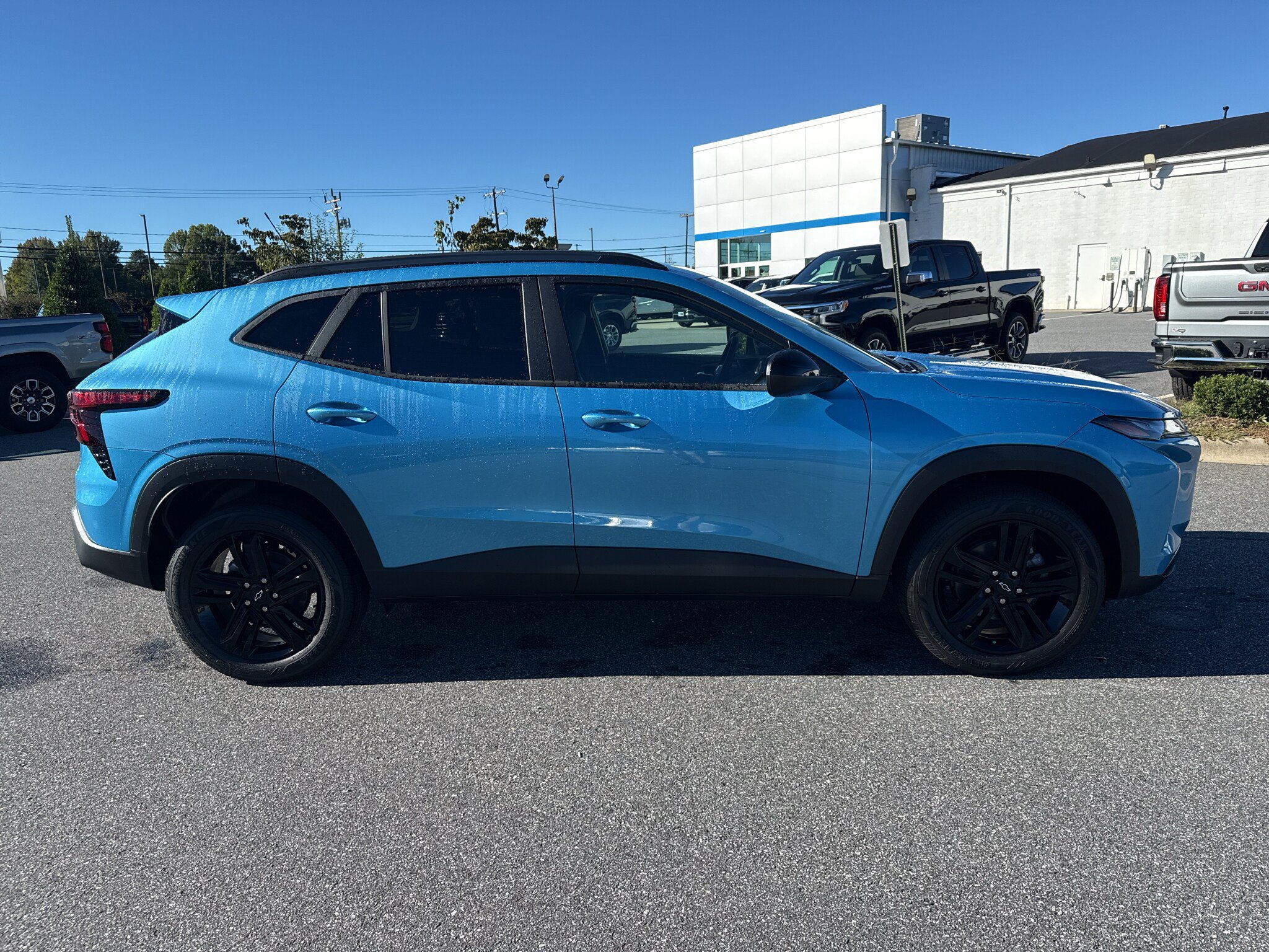 New 2026 Chevrolet Trax ACTIV FWD image 6