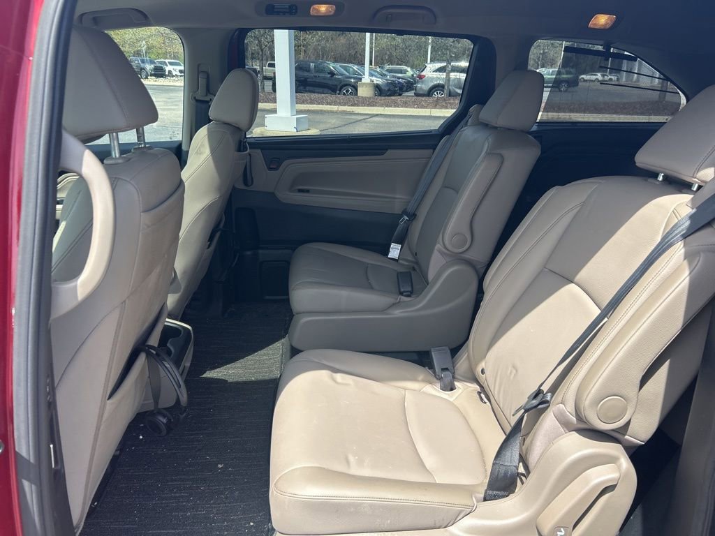 Used 2023 Honda Odyssey Touring image 14