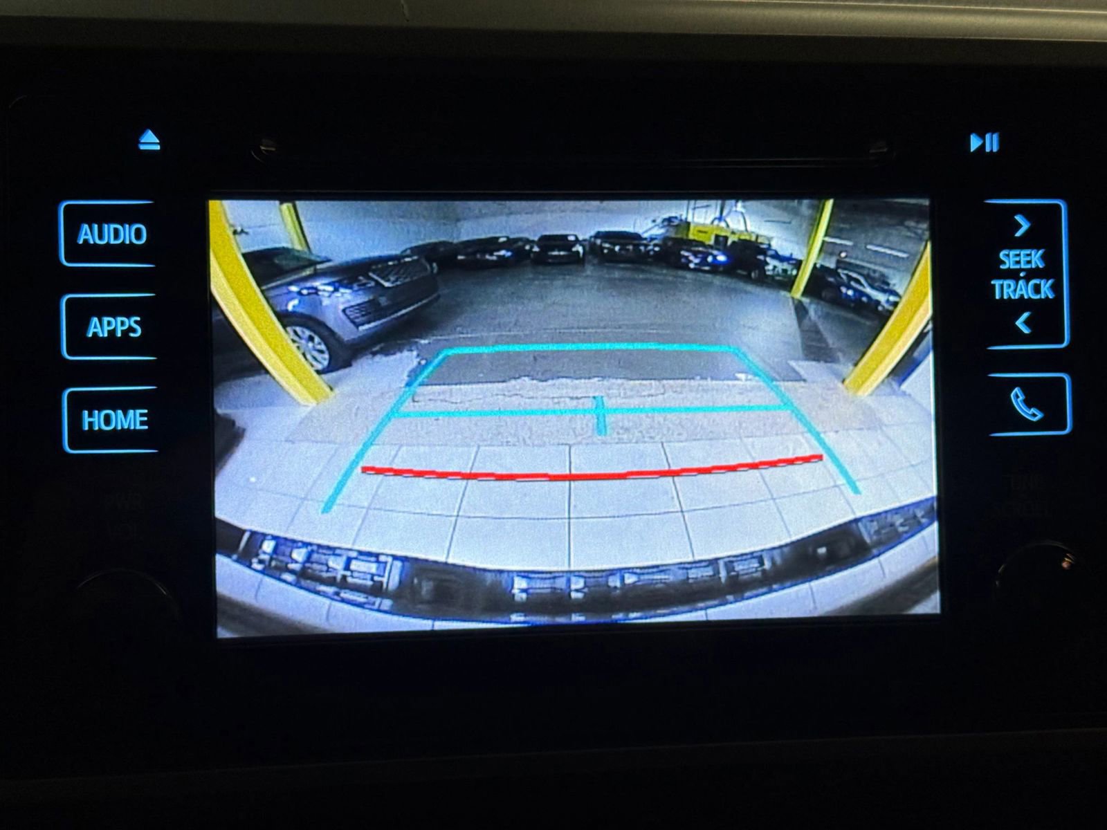 Used 2017 Toyota Tacoma TRD Sport image 30