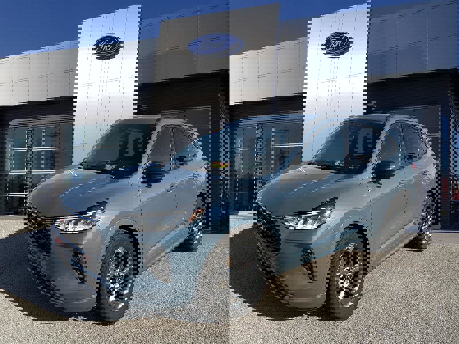 Used 2024 Ford Escape ST-Line image 4