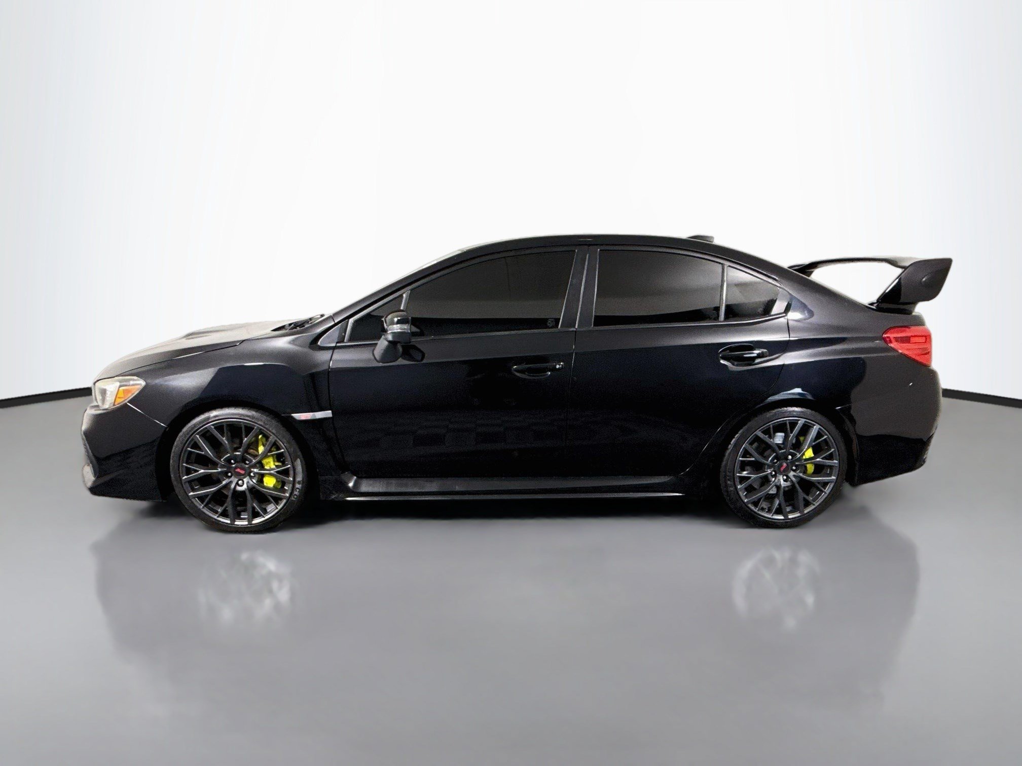 Used 2019 Subaru WRX STI AWD/4WD image 6