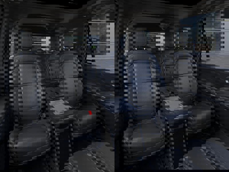 New 2025 Lincoln Navigator L Reserve w/ Jet Appearance Package image 33