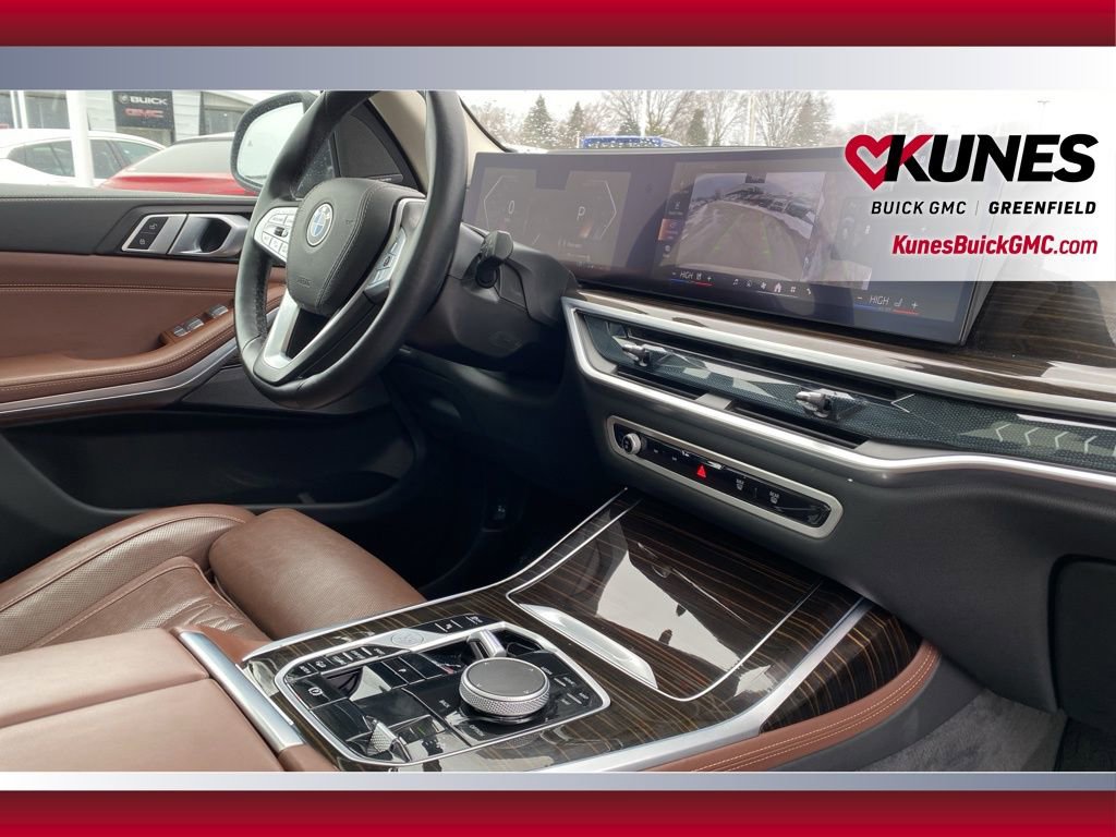 Used 2025 BMW X7 xDrive40i image 51