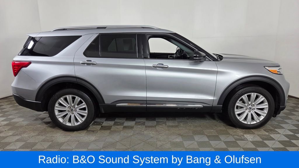 Used 2023 Ford Explorer Limited w/ Equipment Group 301A image 9