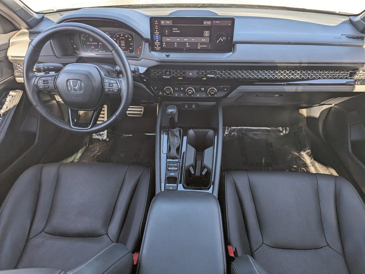 Used 2023 Honda Accord Sport image 12