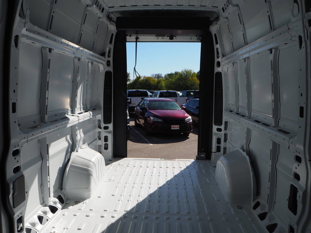 New 2025 RAM ProMaster 3500 w/ Roll-Up Rear Door Package image 20