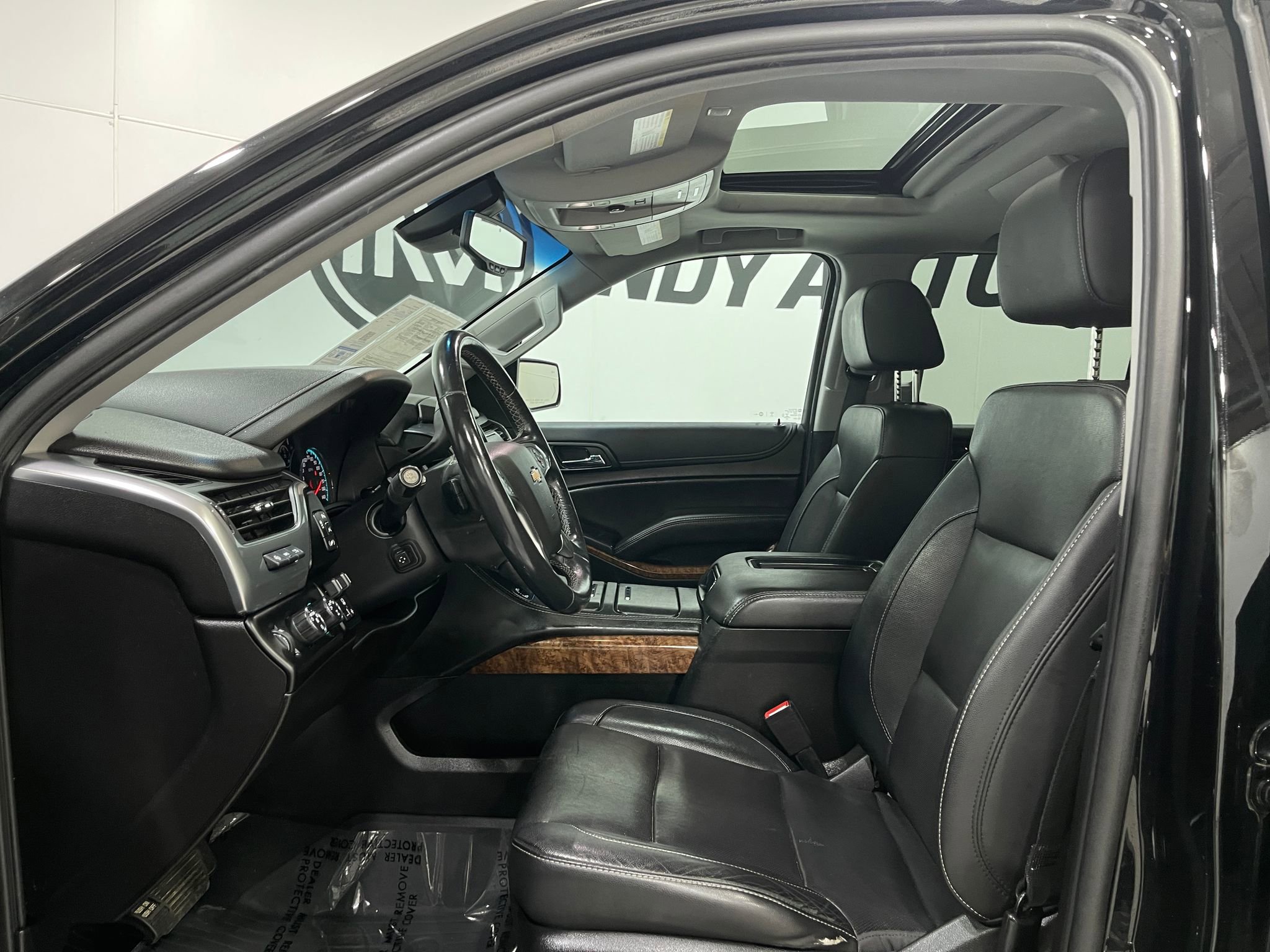 Used 2018 Chevrolet Tahoe Premier AWD/4WD image 13