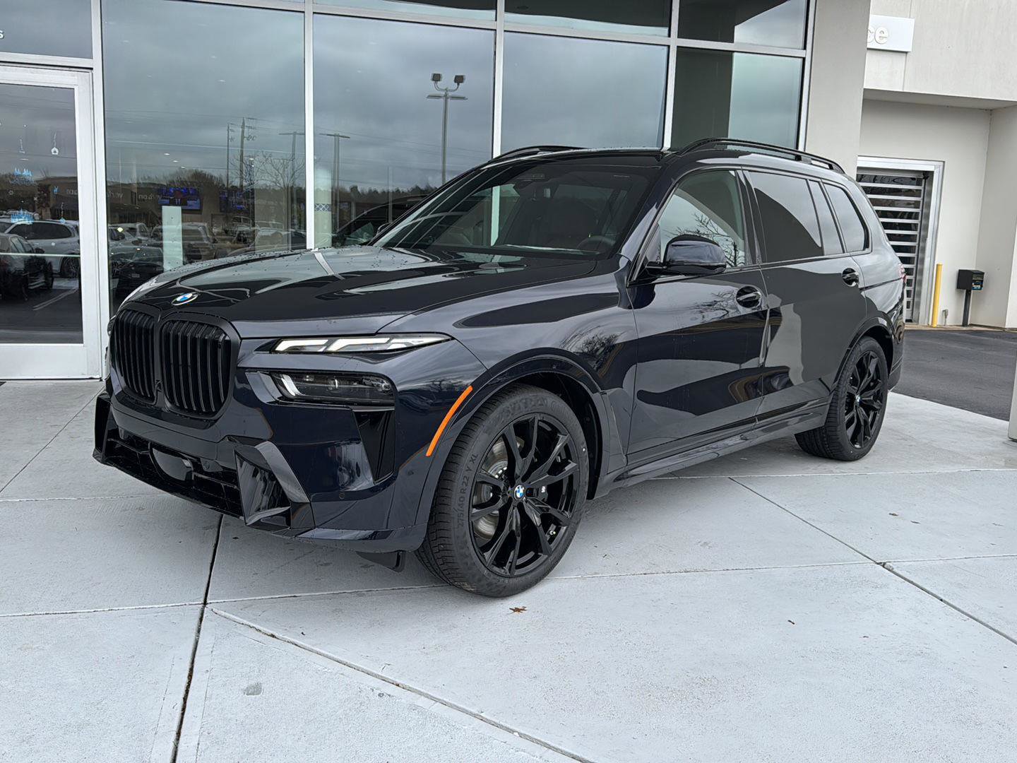 New 2026 BMW X7 xDrive40i w/ Executive Package