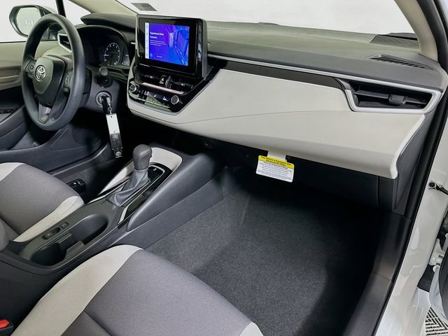 Certified 2025 Toyota Corolla LE image 28