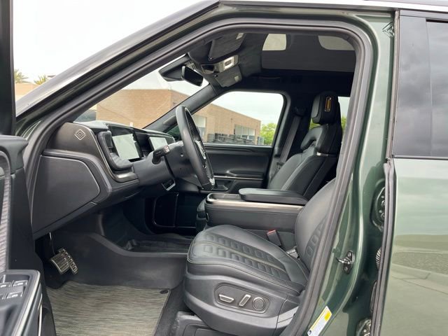 Used 2023 Rivian R1S Adventure image 11