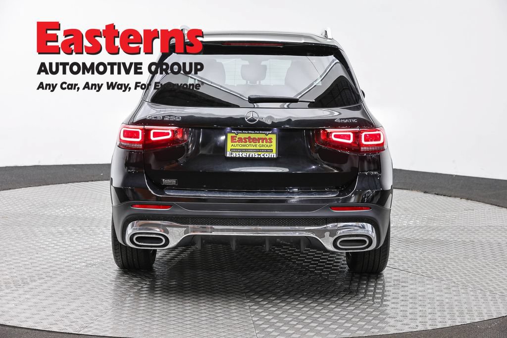 Used 2022 Mercedes-Benz GLB 250 4MATIC w/ AMG Line image 6