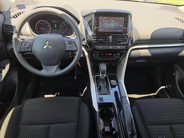 Used 2024 Mitsubishi Eclipse Cross ES AWD/4WD image 7