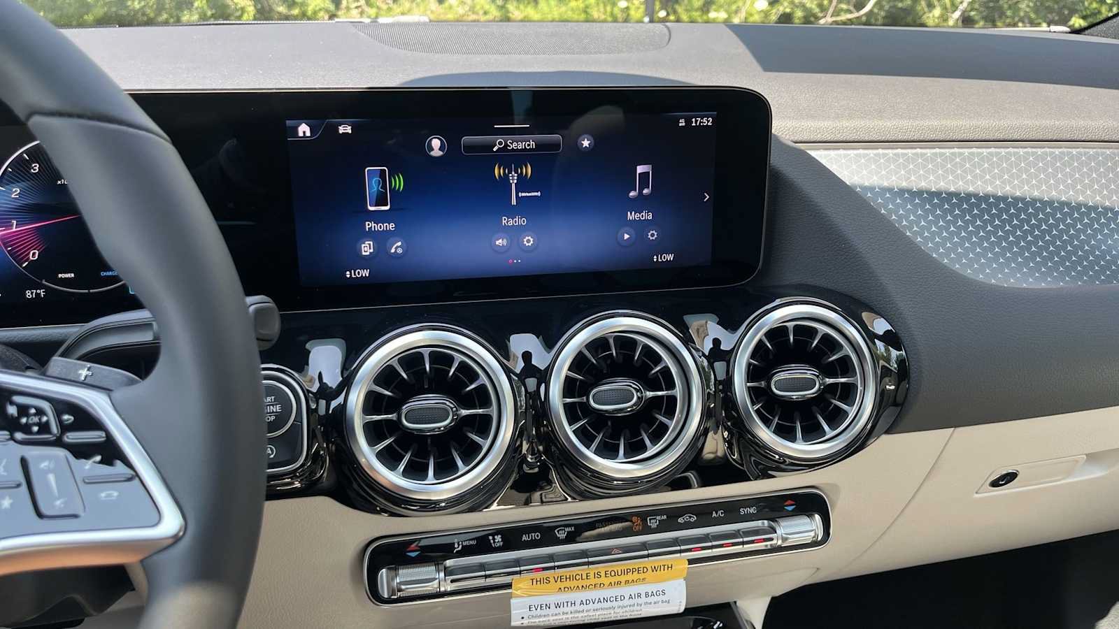 New 2026 Mercedes-Benz GLA 250 4MATIC image 44