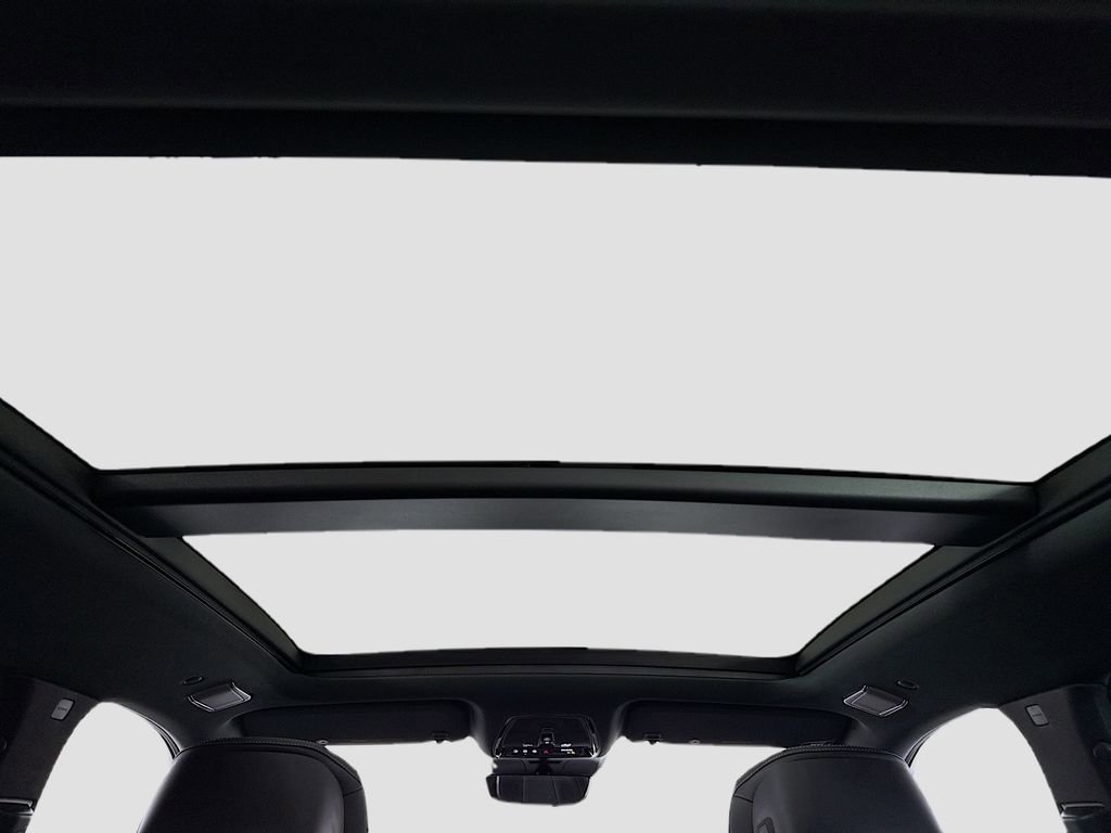 New 2026 Cadillac Lyriq Premium Sport image 22