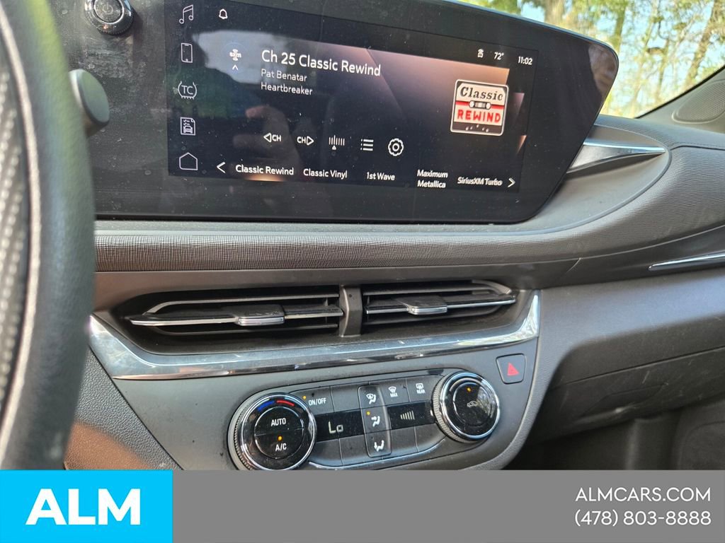 Used 2025 Buick Envista Preferred image 20