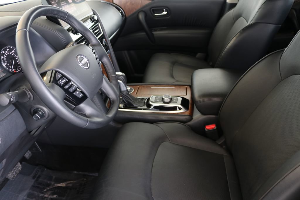 Used 2024 Nissan Armada SL image 18