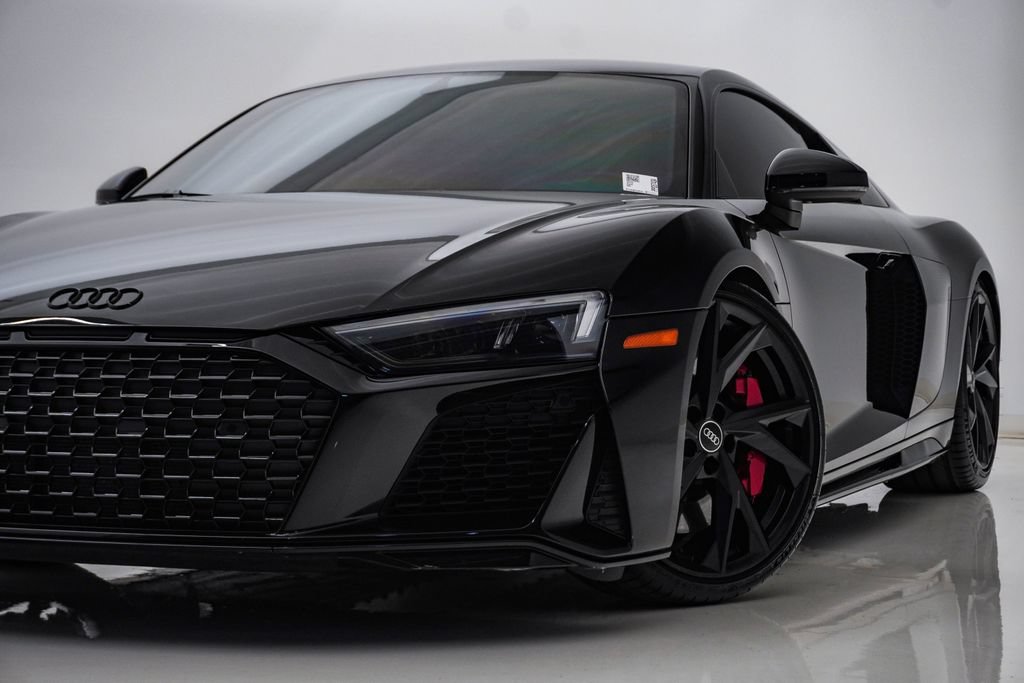 Used 2023 Audi R8 V10 performance RWD image 2