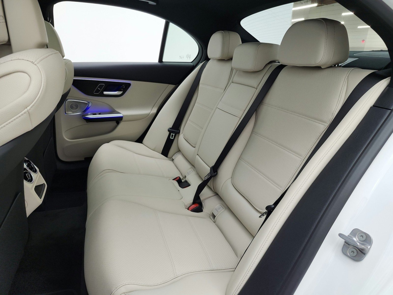 New 2027 Mercedes-Benz C 300 Sedan image 11