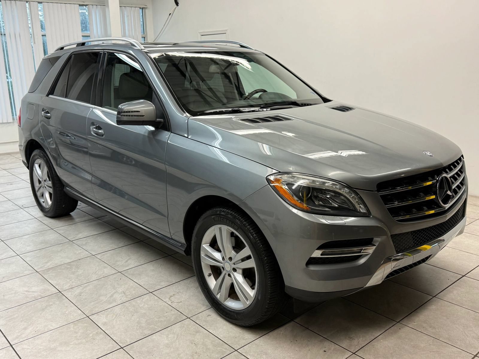Used 2013 Mercedes-Benz ML 350 2WD image 1