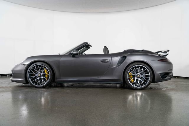 Used 2015 Porsche 911 Turbo S w/ High-end Infotainment Package AWD/4WD image 5