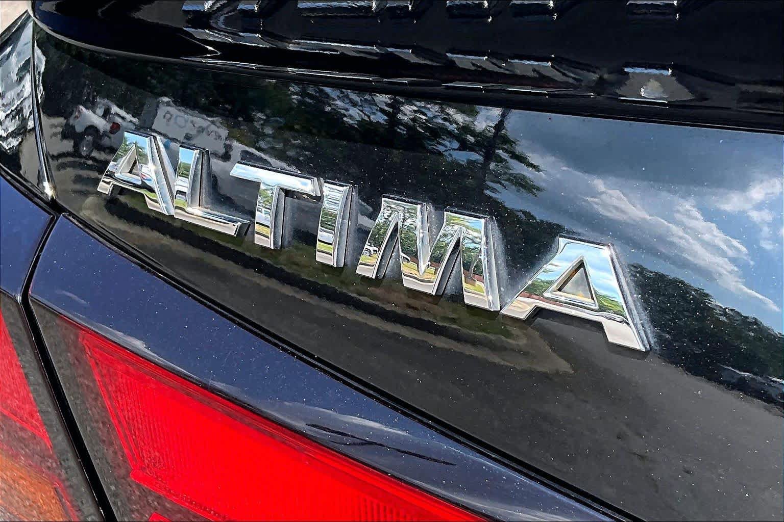 Used 2020 Nissan Altima 2.5 S FWD image 10