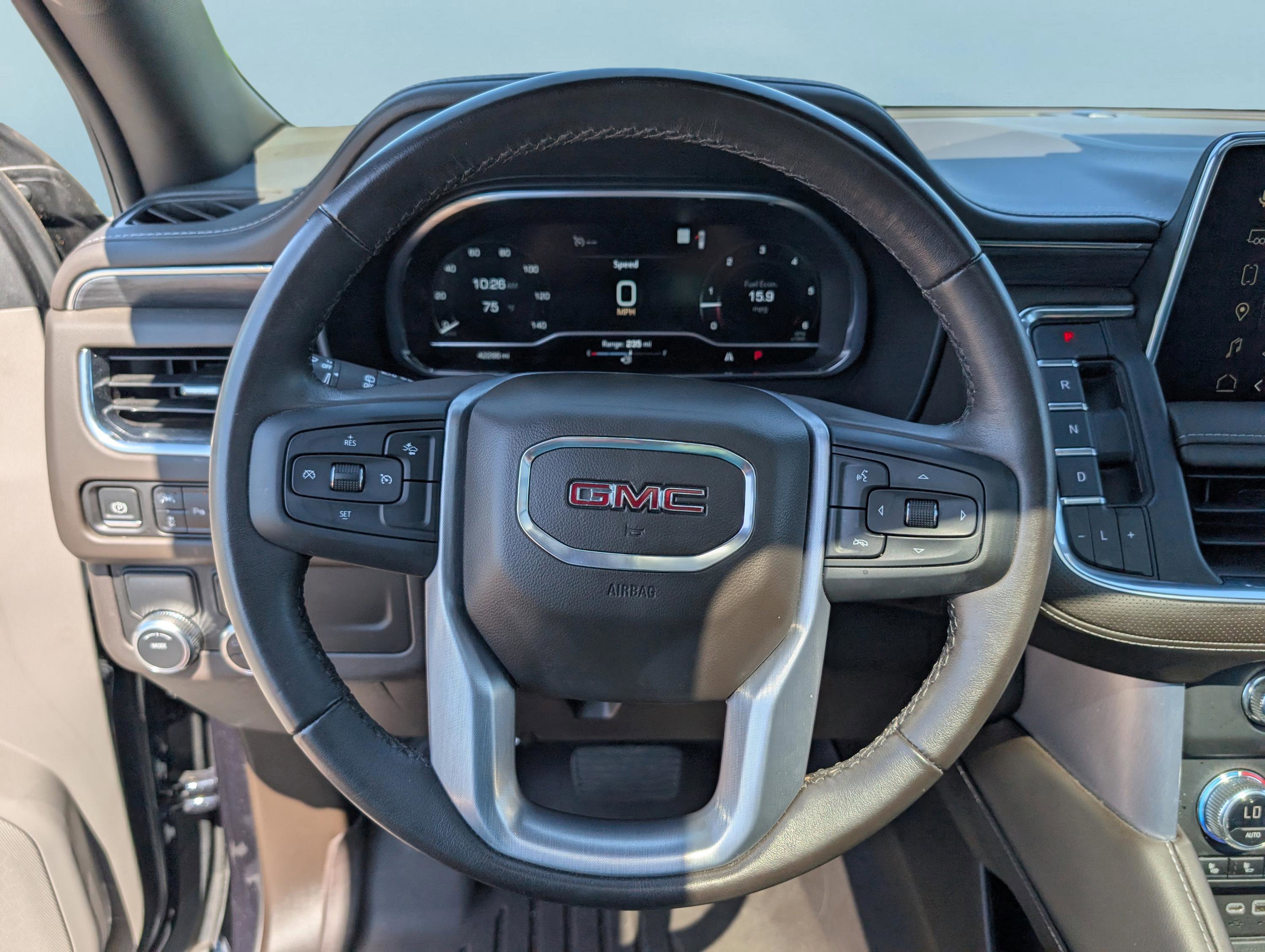 Used 2023 GMC Yukon SLT RWD image 22