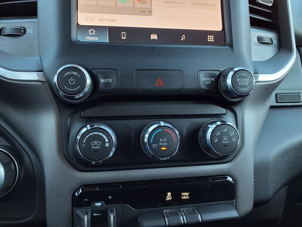 Used 2024 RAM 2500 Big Horn w/ Bed Utility Group image 9