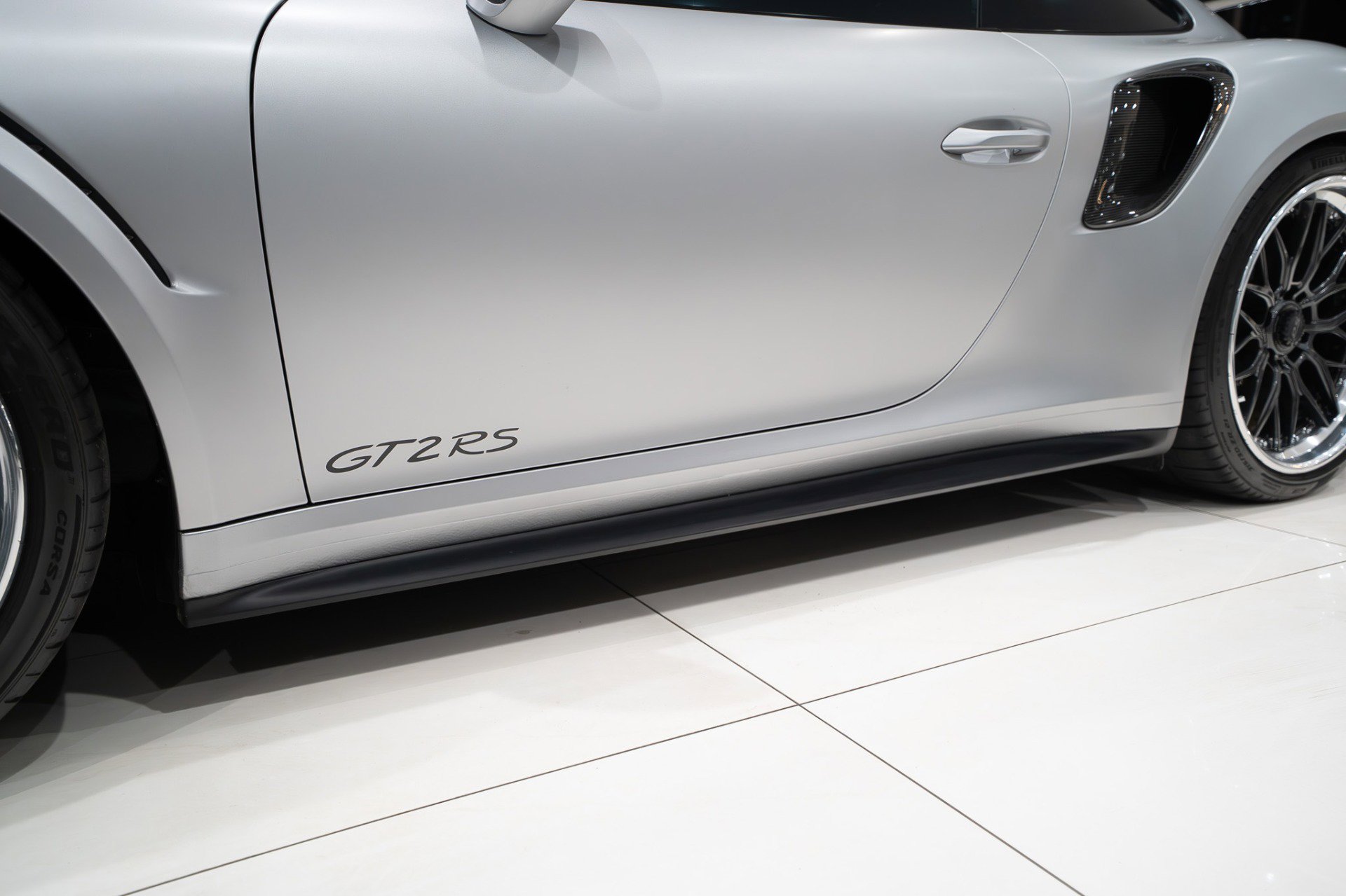 Used 2018 Porsche 911 GT2 RS image 56