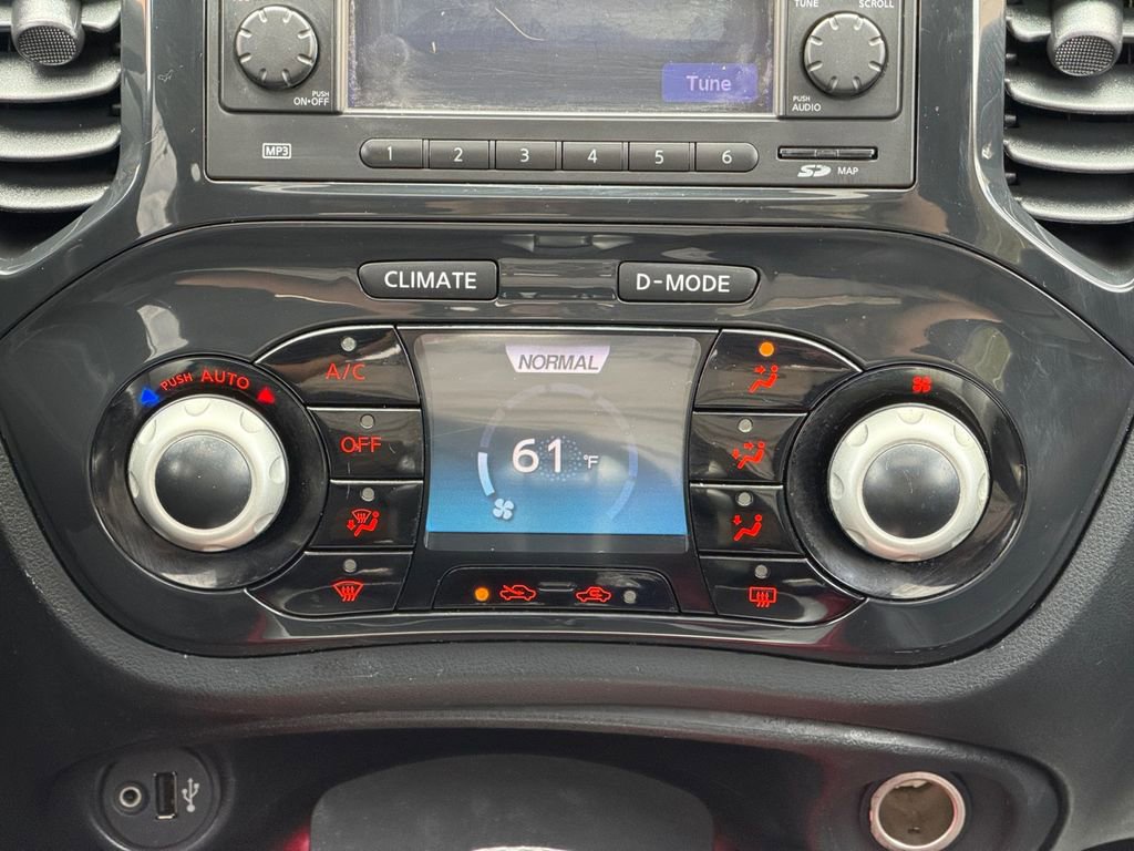 Used 2013 Nissan Juke SL image 27