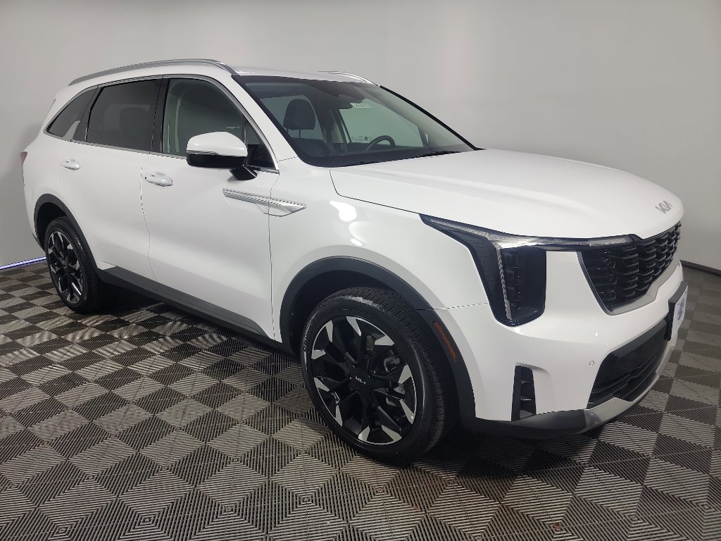 Certified 2025 Kia Sorento EX