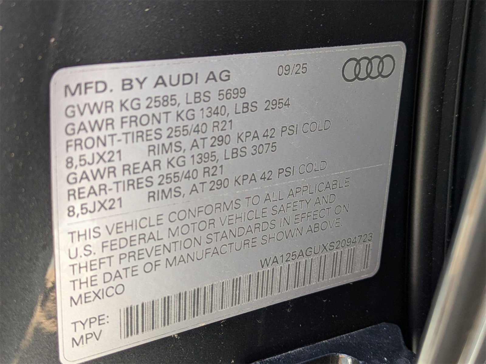 New 2025 Audi SQ5 Premium Plus image 17