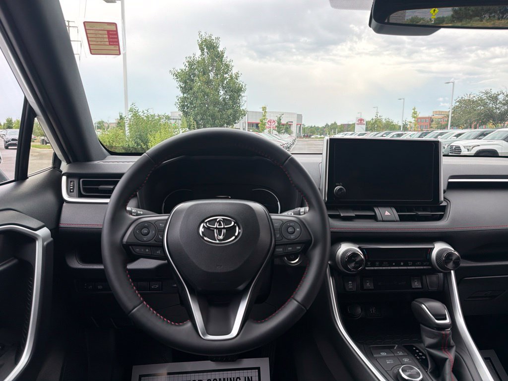 Used 2025 Toyota RAV4 SE AWD/4WD image 21