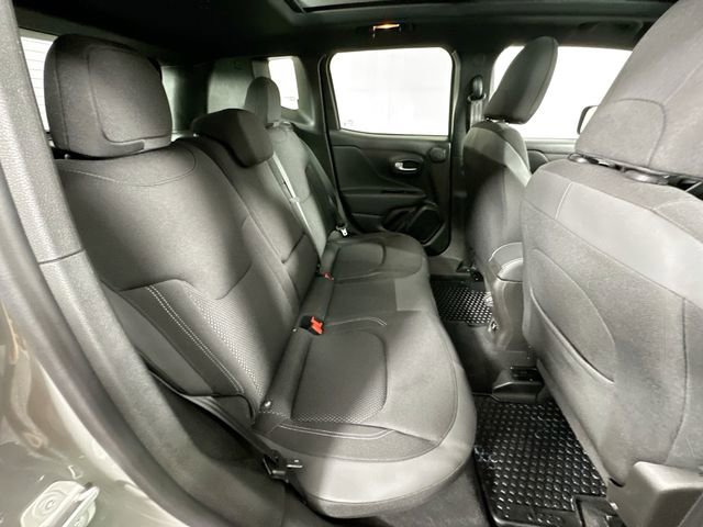 Used 2022 Jeep Renegade Altitude w/ Sun/Sound Group image 29