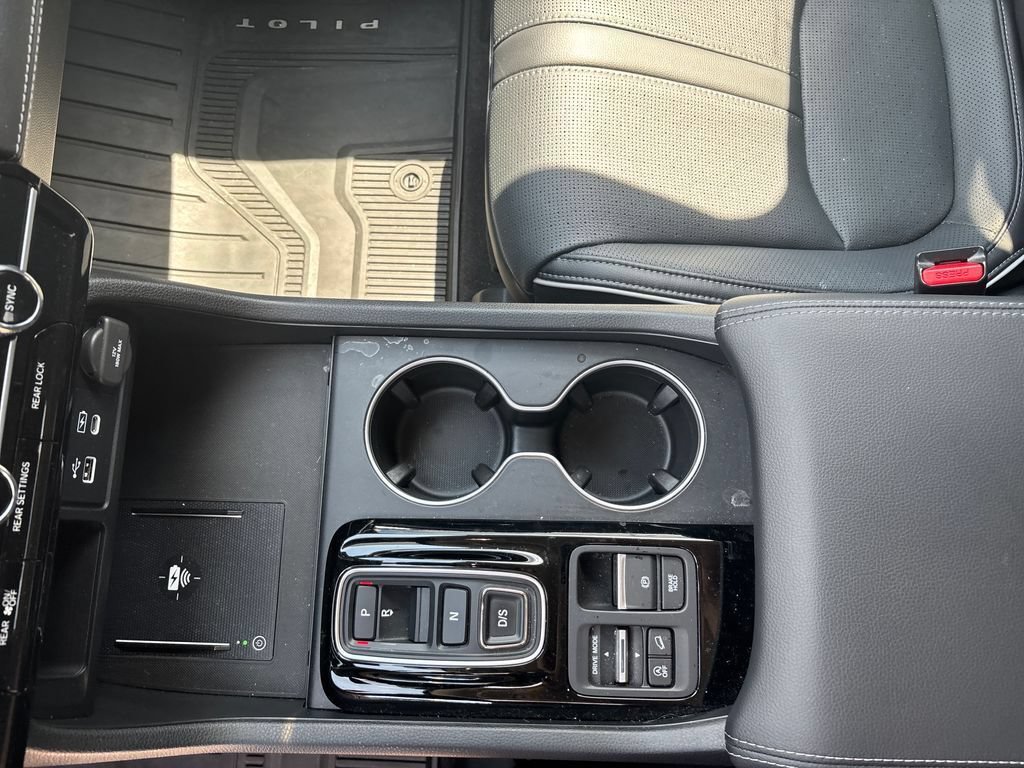 Certified 2024 Honda Pilot Elite image 28