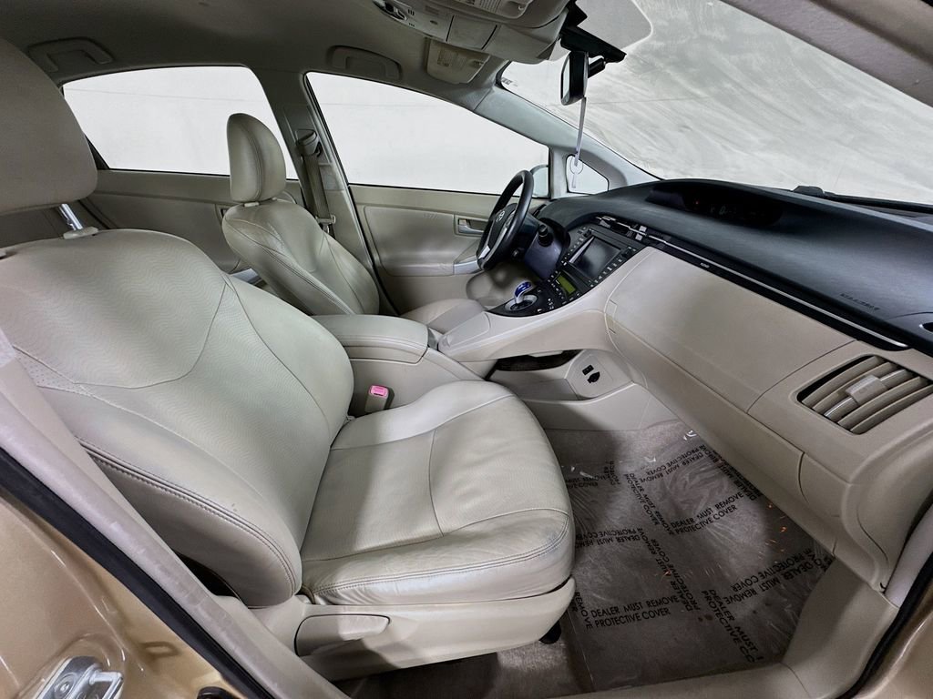 Used 2011 Toyota Prius Five w/ Advanced Technology Pkg image 33