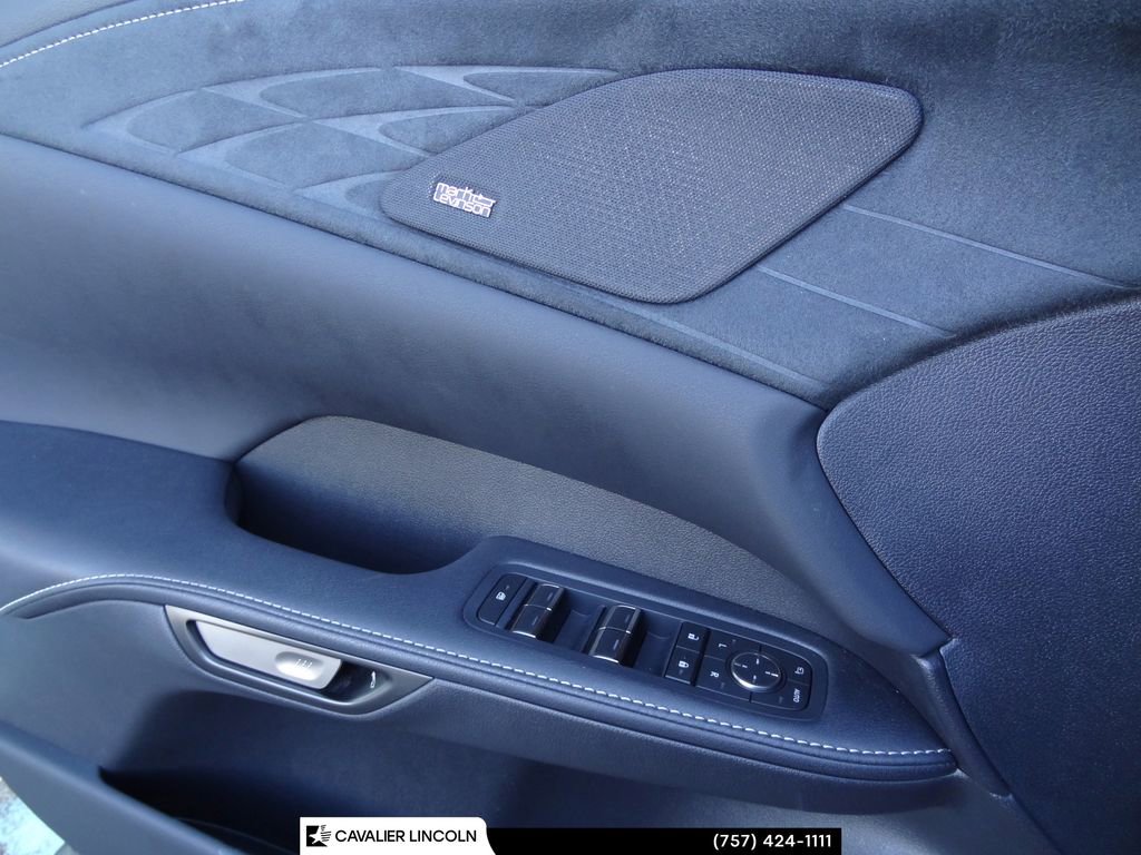 Used 2024 Lexus RX 450h AWD w/ Convenience Package image 23