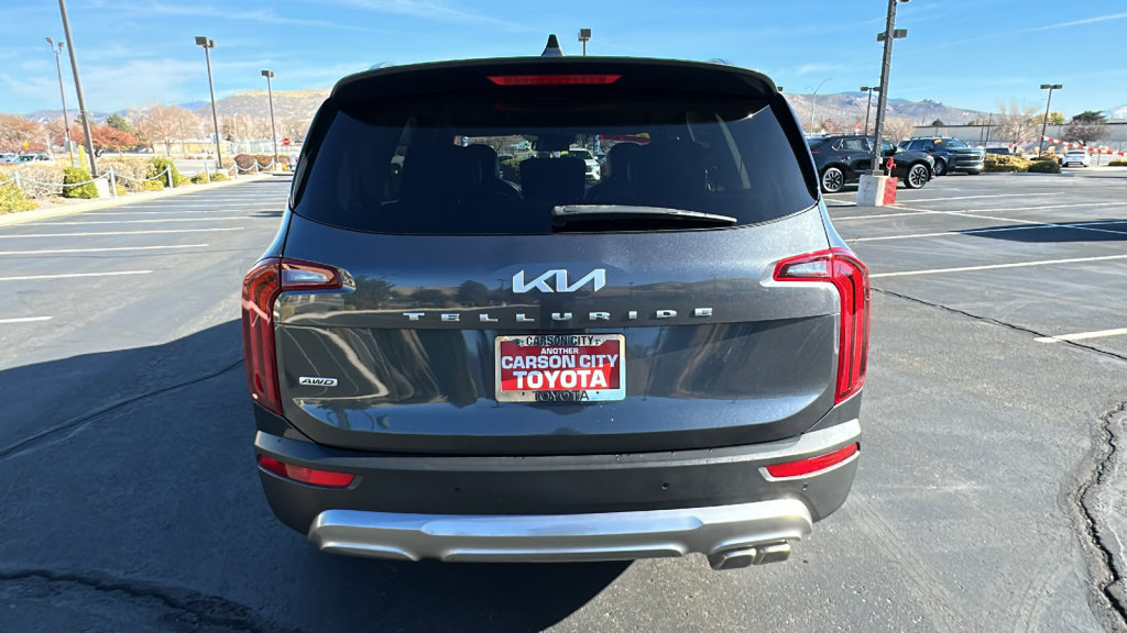 Used 2022 Kia Telluride S image 4