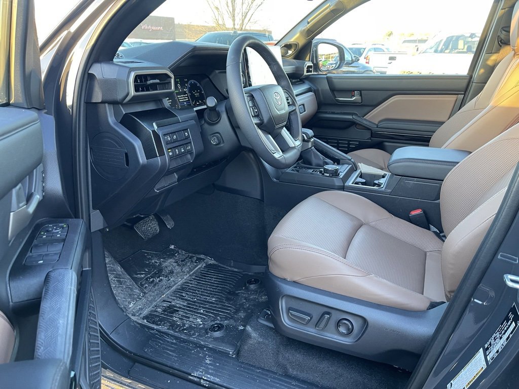 Used 2026 Toyota 4Runner Limited image 5