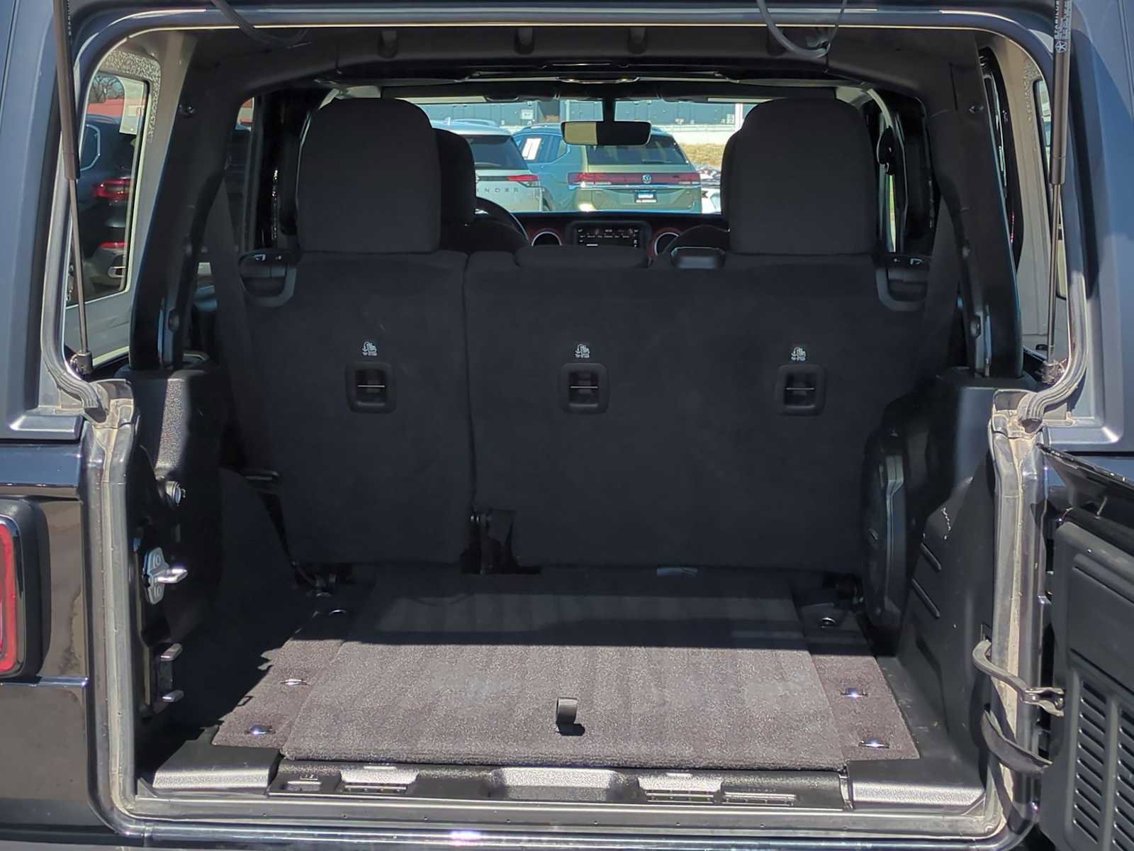 Used 2023 Jeep Wrangler Unlimited Rubicon image 26