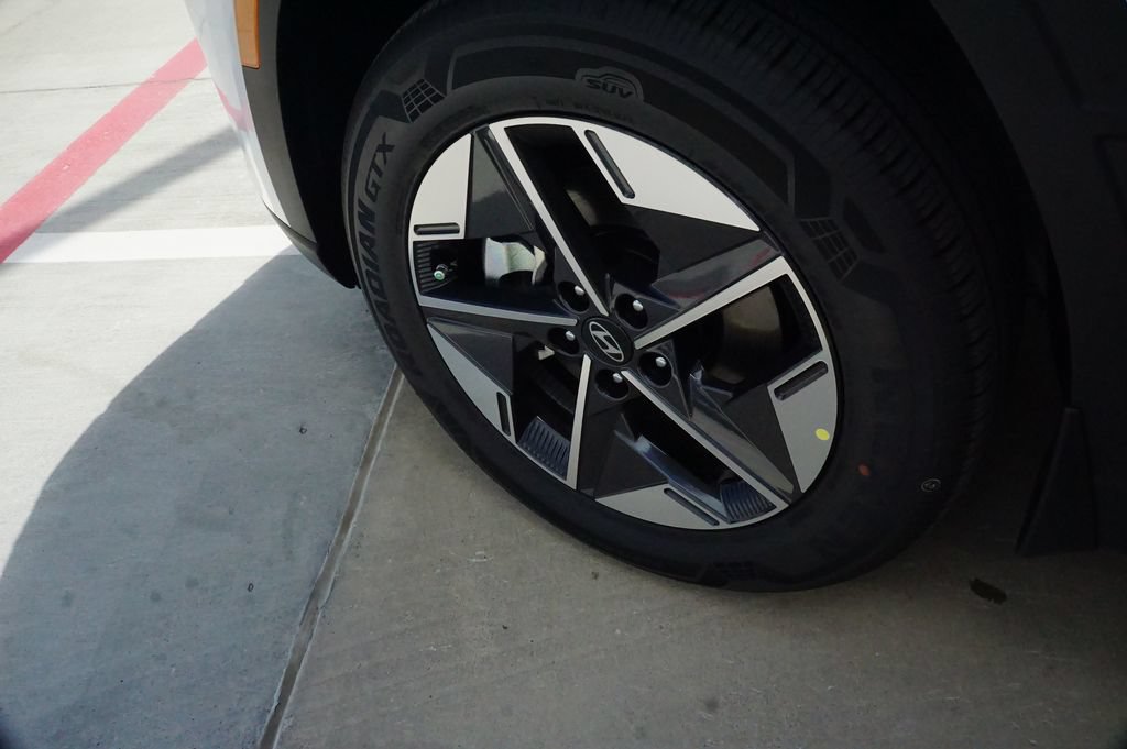 New 2026 Hyundai Tucson SEL FWD image 8