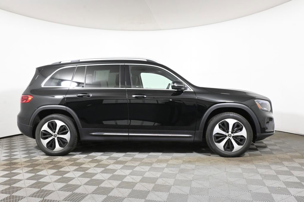 Certified 2026 Mercedes-Benz GLB 250 4MATIC image 8